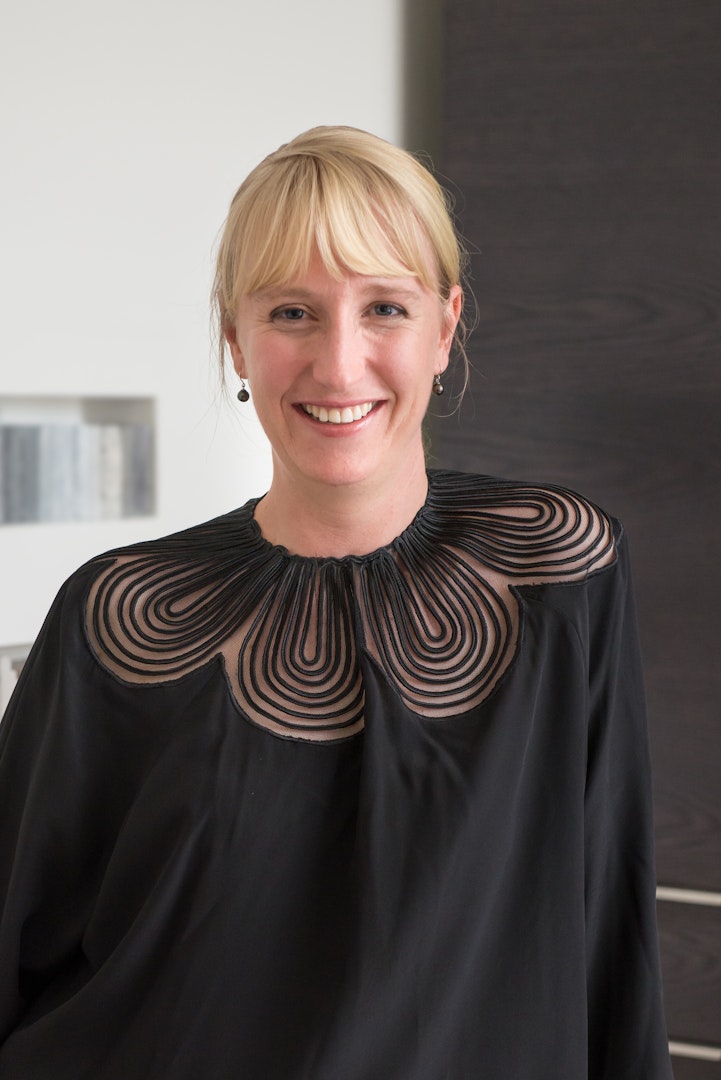 Davinia Sutton