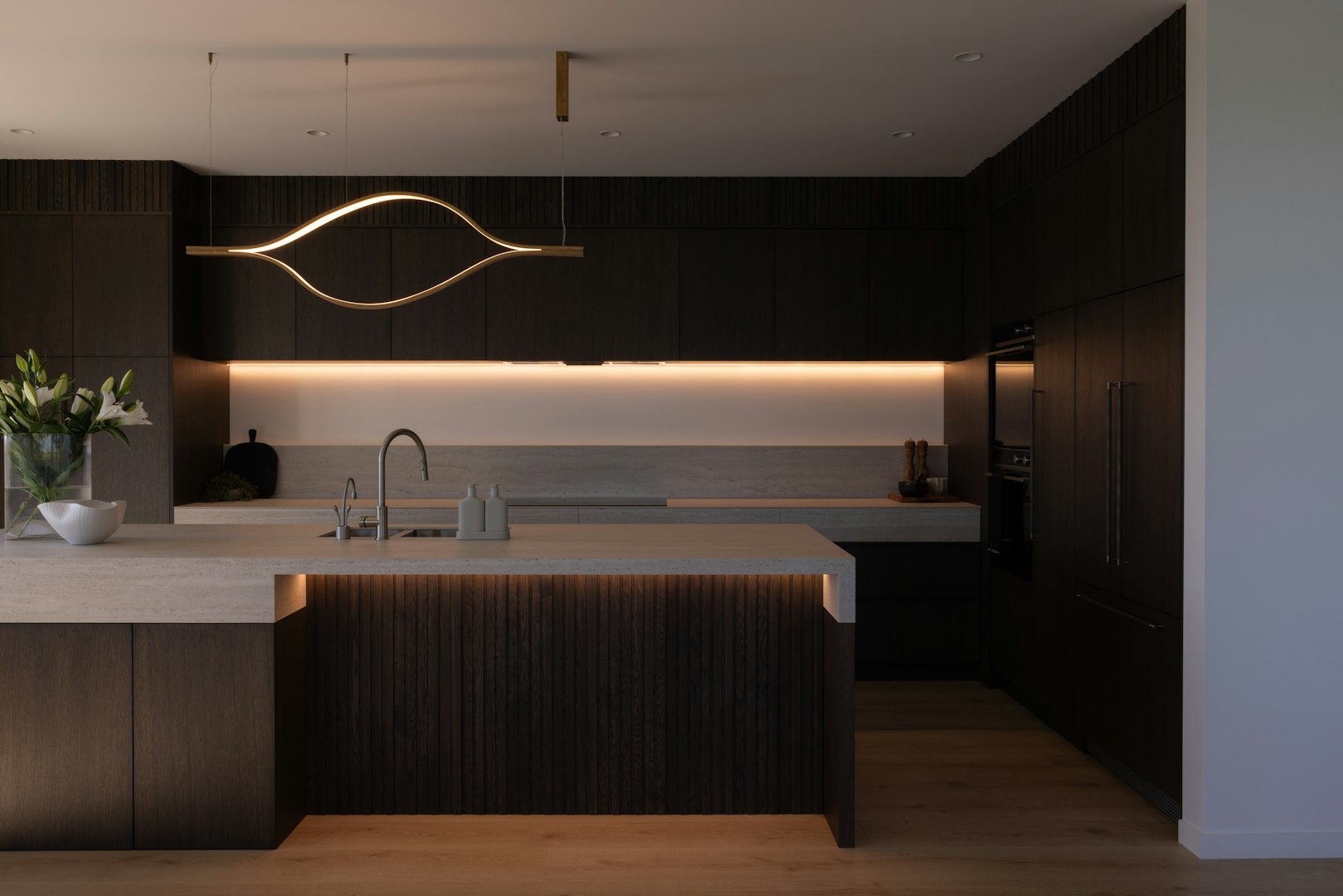 Lakeside Luxe — kitchen by Mooi Design (NKBA Excellence in Design 2026)