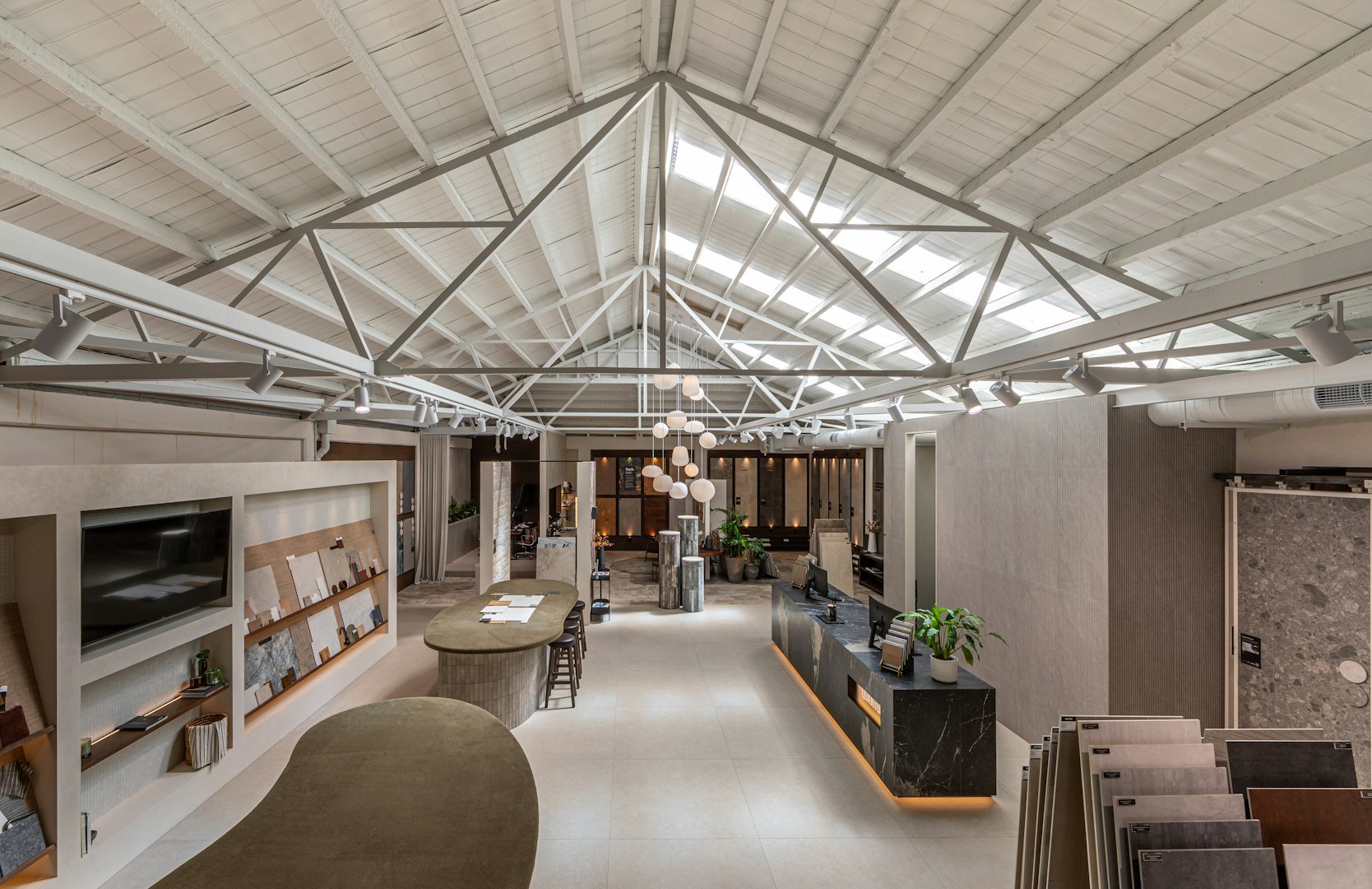 Quantum Showroom — alternative space by Sticks+Stones Design (NKBA Excellence in Design 2026)